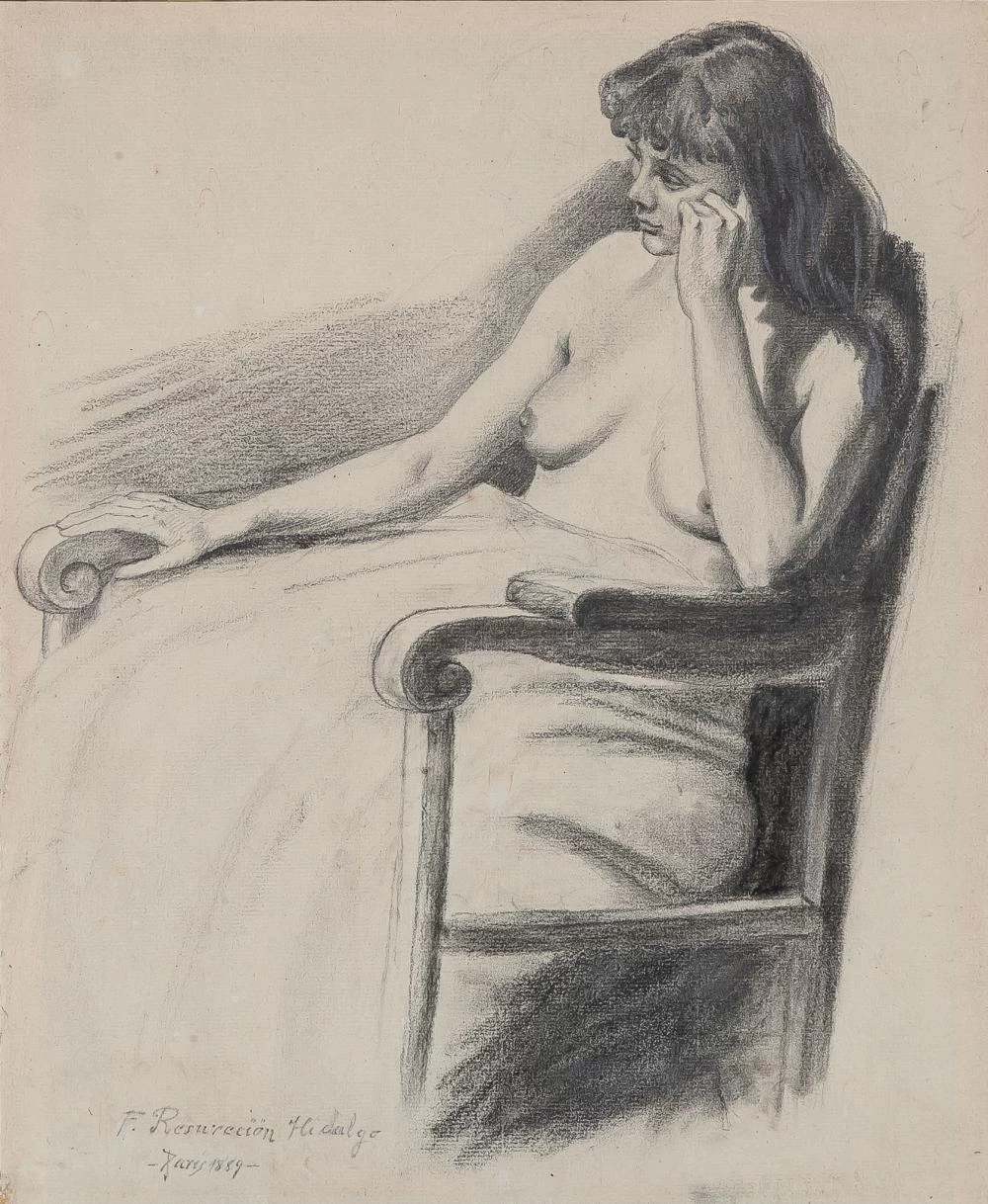 Giovane donna seduta